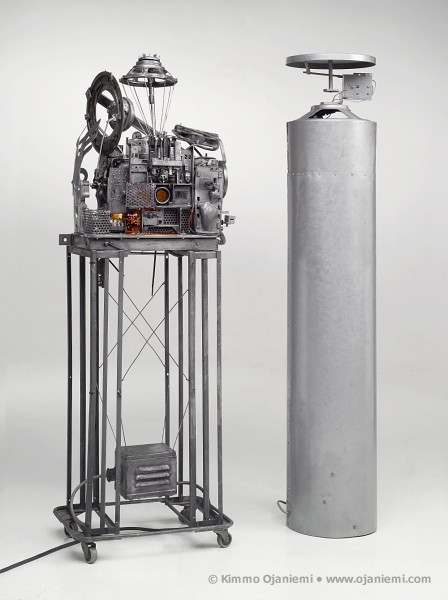 &copy; Kimmo Ojaniemi  --Takaisin teoksiin -- Back to the Works