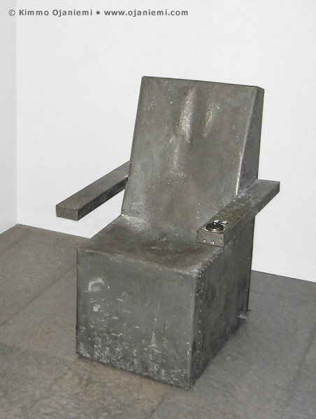 &copy; Kimmo Ojaniemi  --Takaisin teoksiin -- Back to the Works
